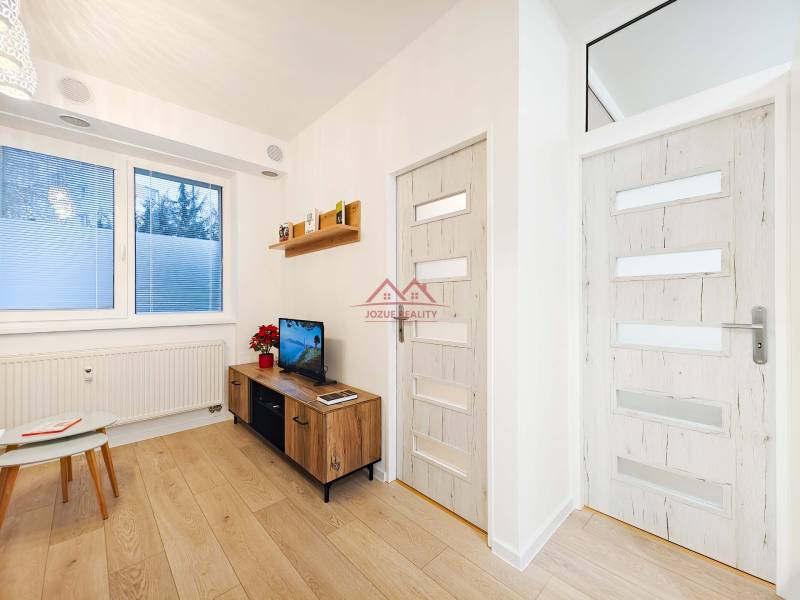 IMG_20251216_152626-denoise - Copy.jpg