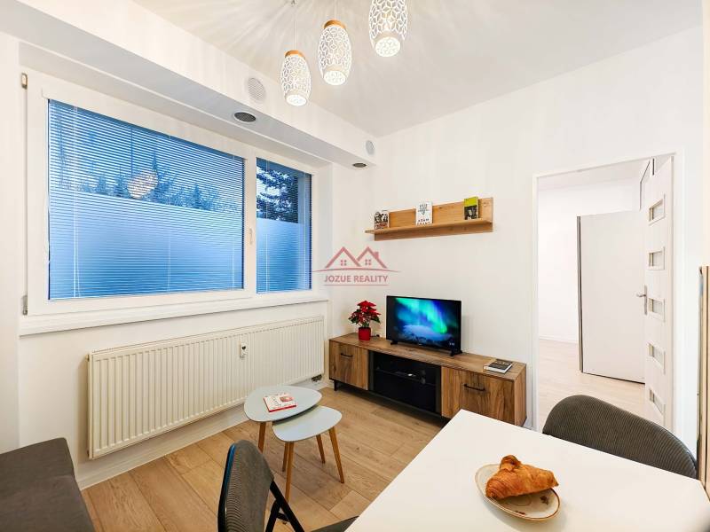 IMG_20251216_152500-denoise - Copy.jpg