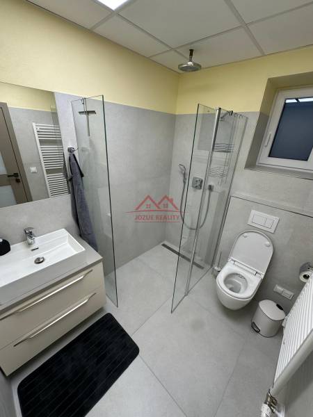 WhatsApp Image 2026-03-19 at 18.51.01-16.jpeg